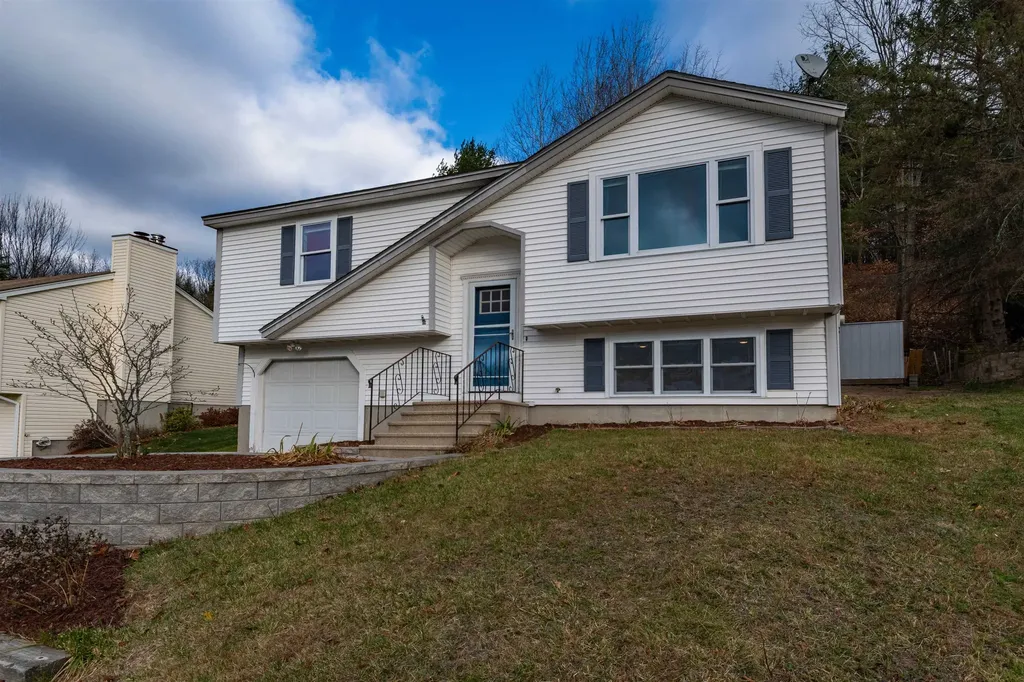 370 Brent Street Manchester NH 03103