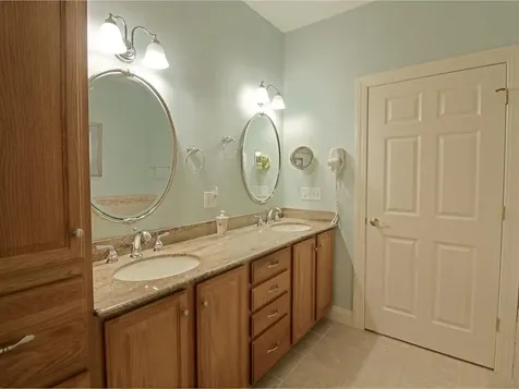 55 Ian Place Williston VT 05495