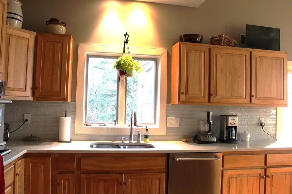 86 North Street Amherst NH 03031