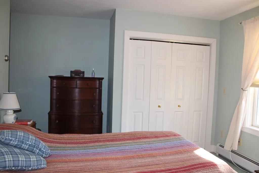 86 North Street Amherst NH 03031