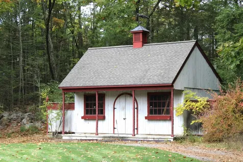 86 North Street Amherst NH 03031