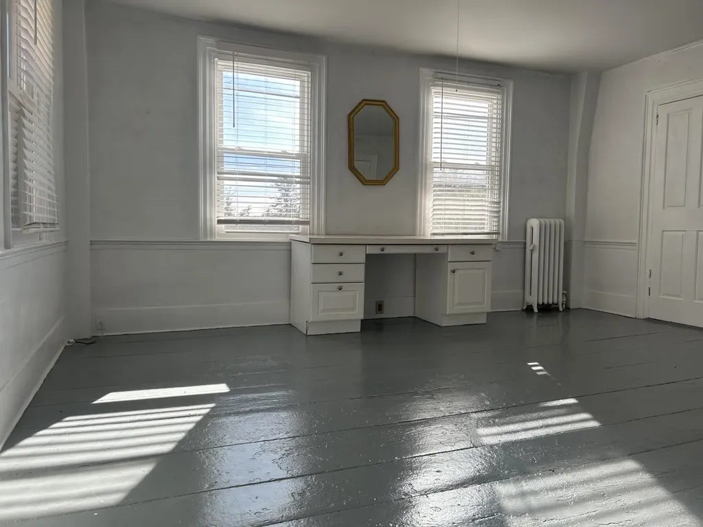 294c Pleasant Street Concord NH 03301