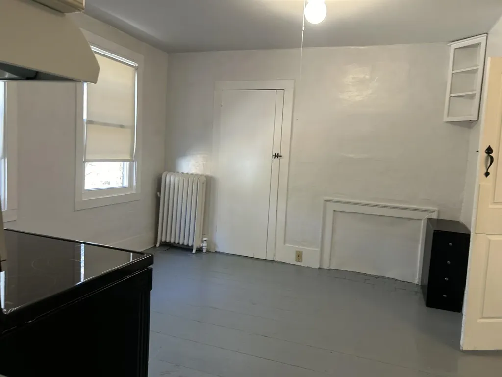 294c Pleasant Street Concord NH 03301