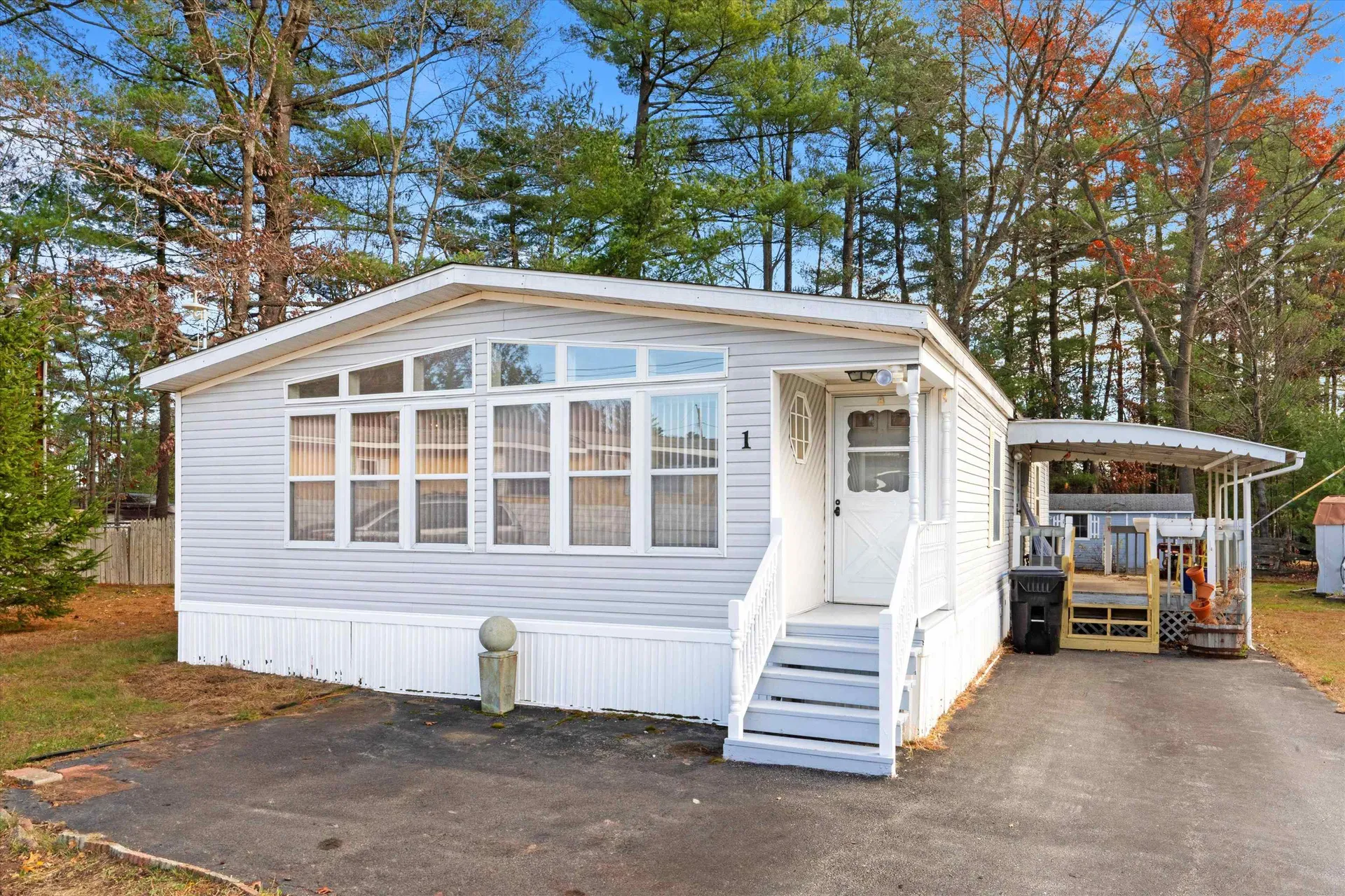 1 Longwood Lane Merrimack NH 03054