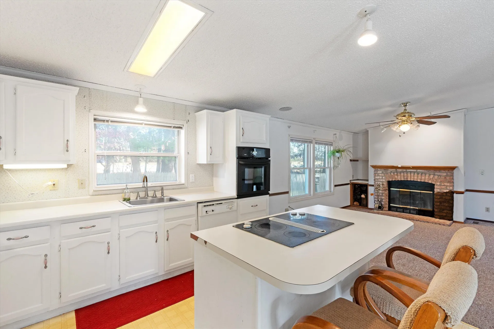 1 Longwood Lane Merrimack NH 03054