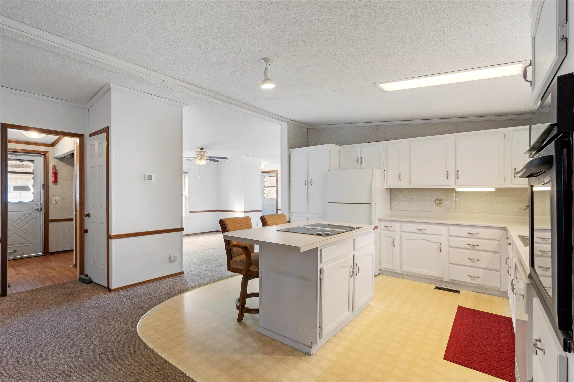 1 Longwood Lane Merrimack NH 03054