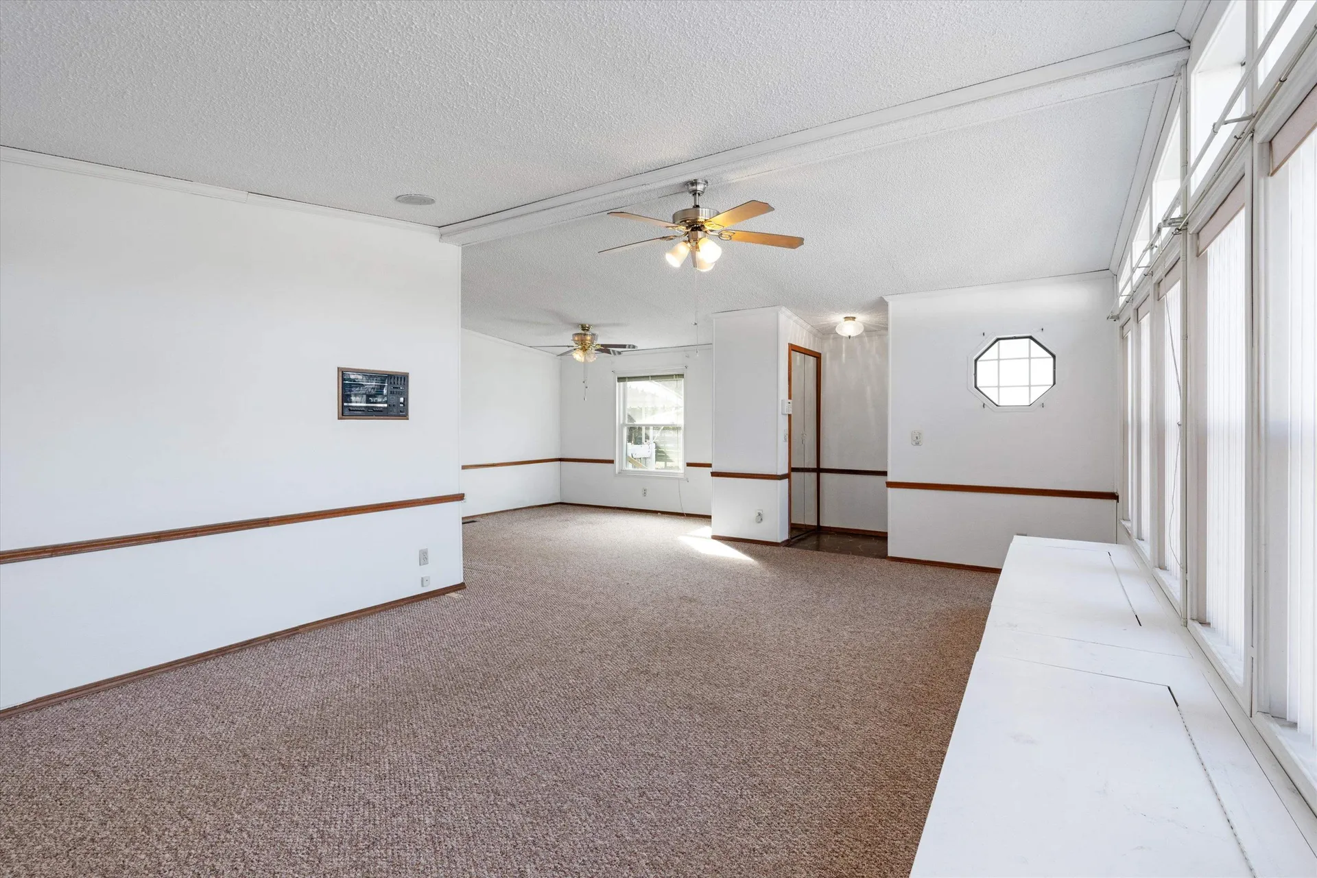 1 Longwood Lane Merrimack NH 03054