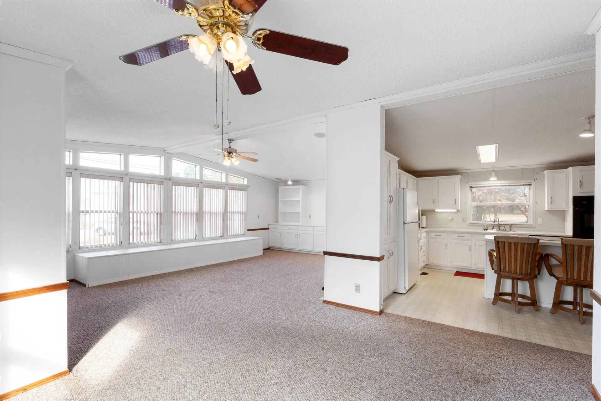 1 Longwood Lane Merrimack NH 03054