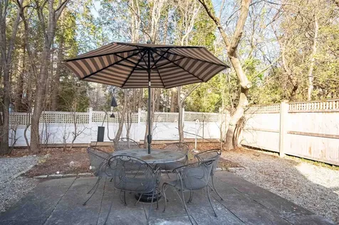 128 Summit Street Burlington VT 05401