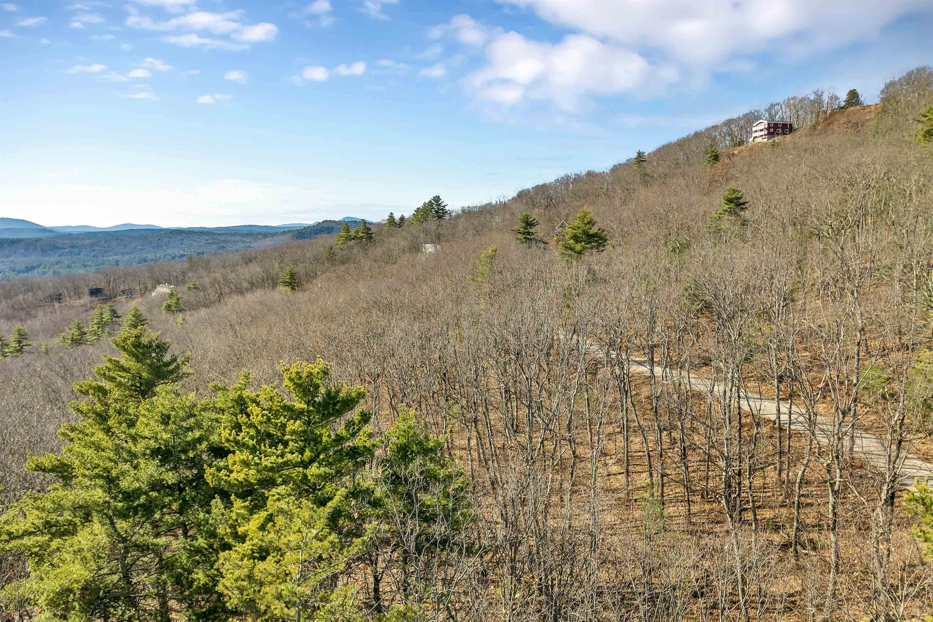 25 Upper Lakeview Drive Madison NH 03849