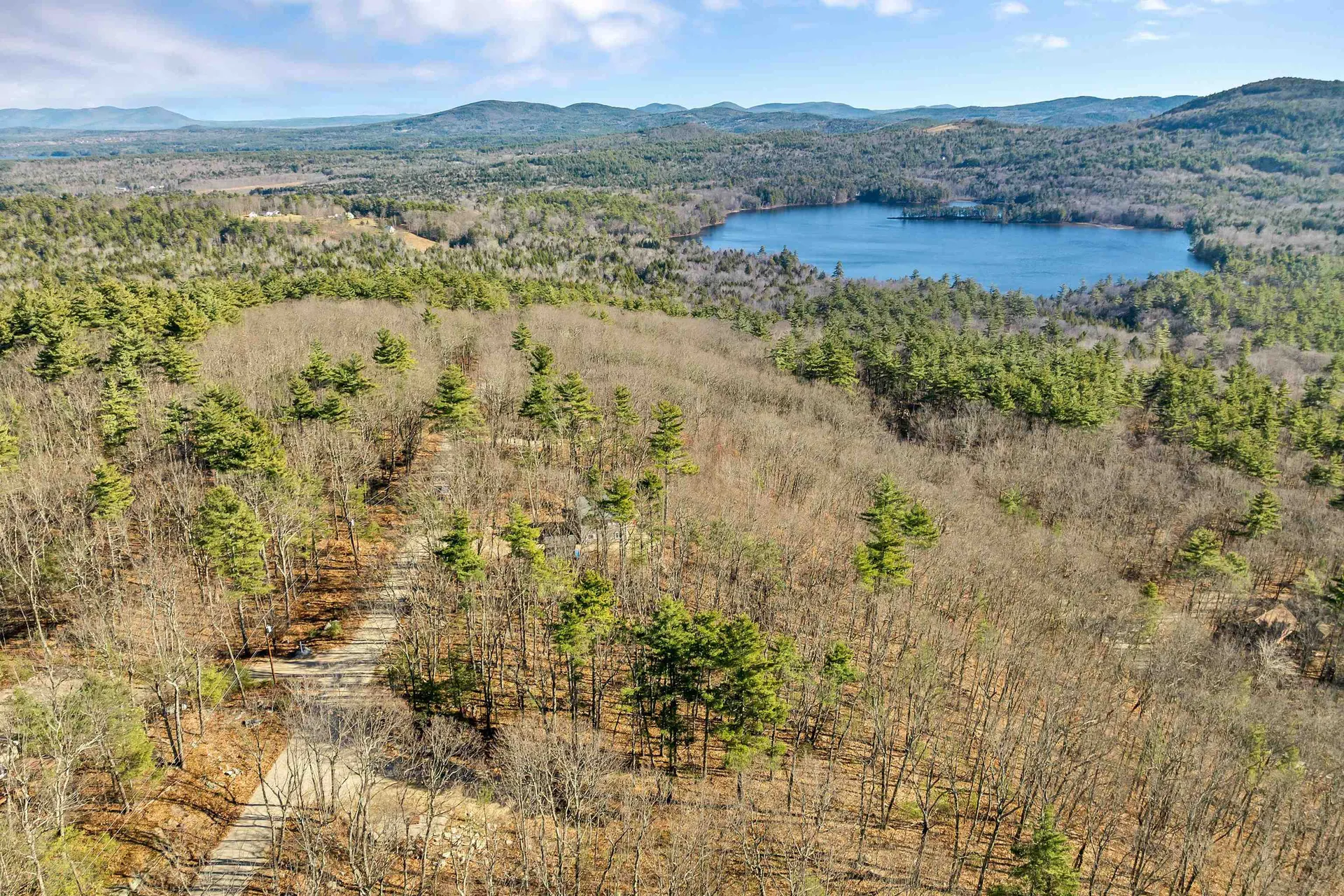 25 Upper Lakeview Drive Madison NH 03849