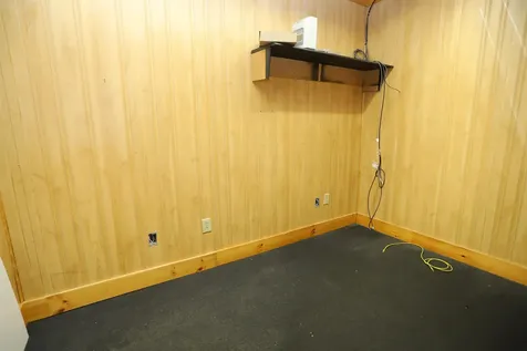 4503 Us Route 5 Newport City VT 05855