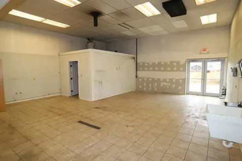 4503 Us Route 5 Newport City VT 05855