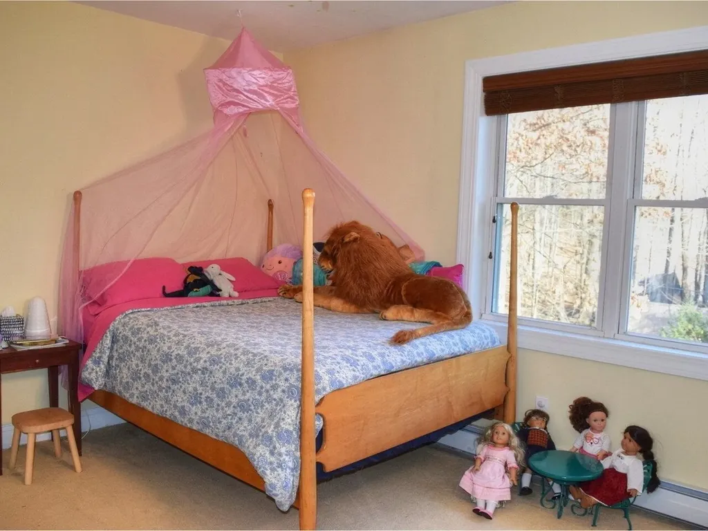 12 Lomeadow Road Hinesburg VT 05461