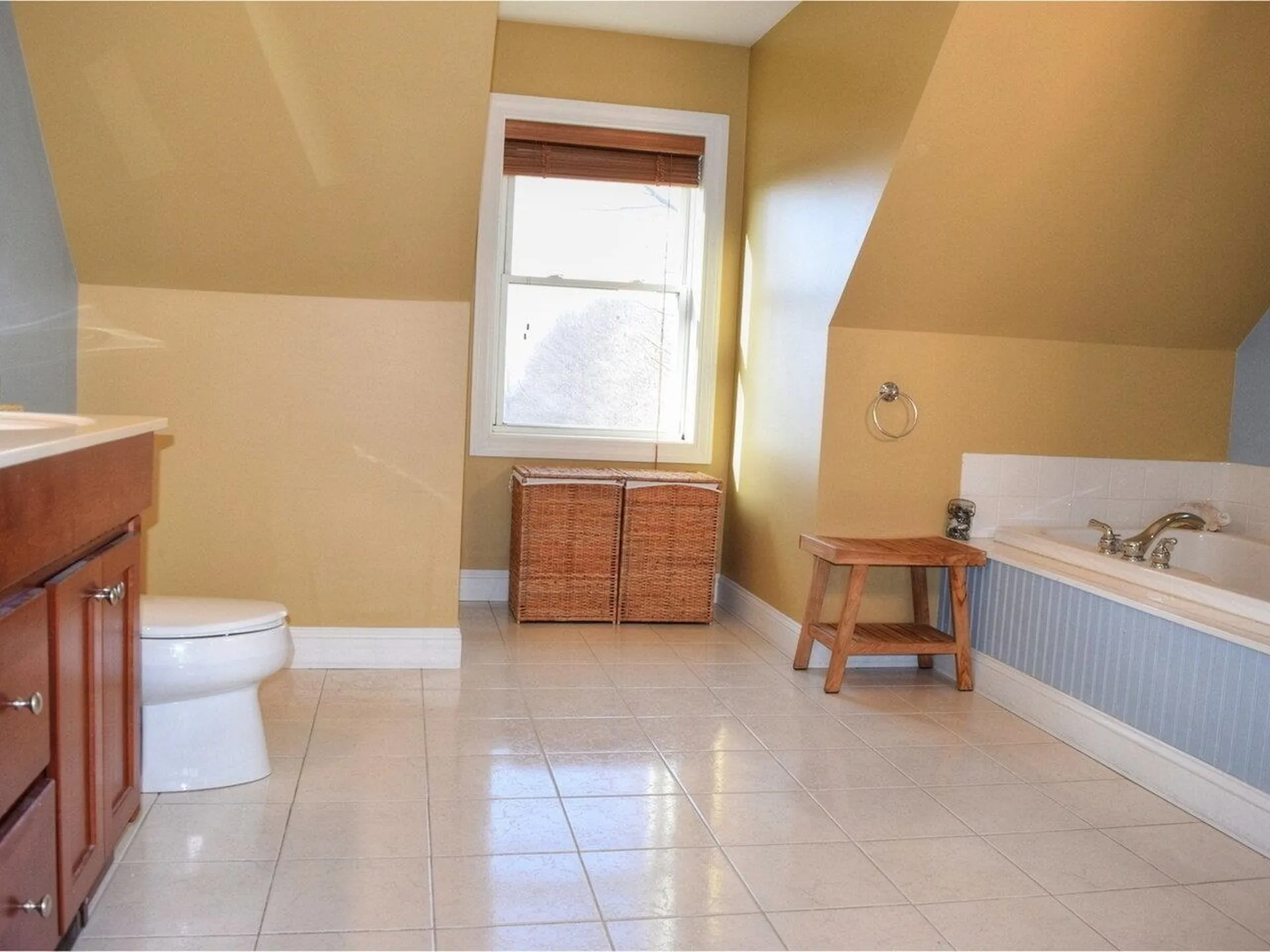 12 Lomeadow Road Hinesburg VT 05461