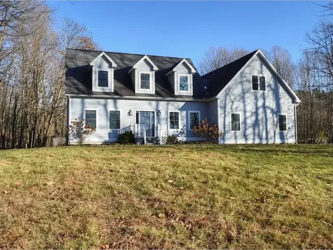 12 Lomeadow Road Hinesburg VT 05461