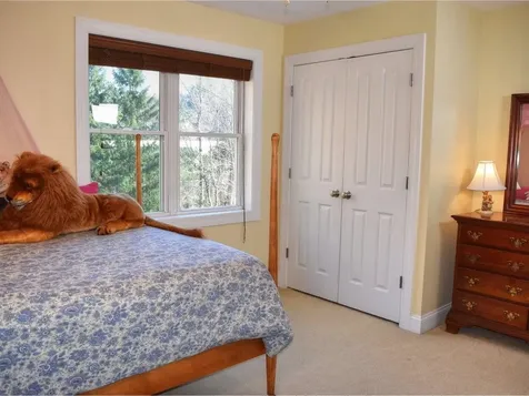 12 Lomeadow Road Hinesburg VT 05461