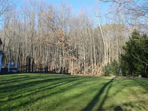 12 Lomeadow Road Hinesburg VT 05461