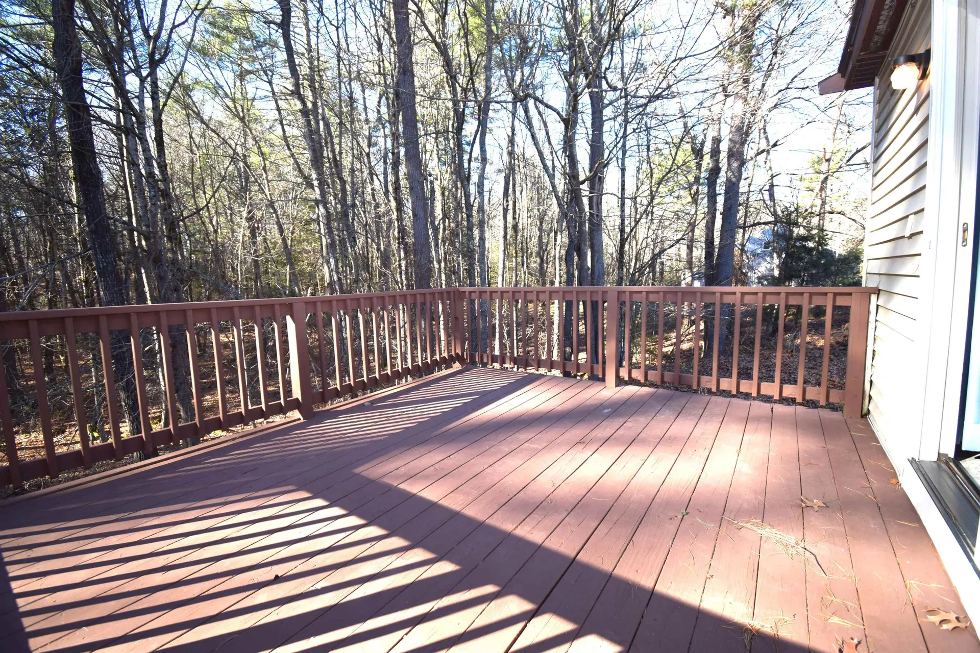 11 Sunshine Drive Kingston NH 03848