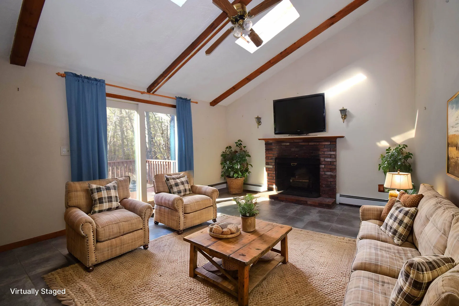 11 Sunshine Drive Kingston NH 03848