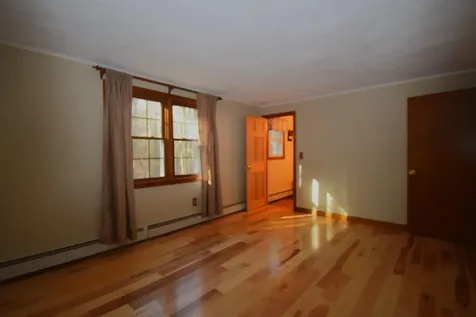 11 Sunshine Drive Kingston NH 03848