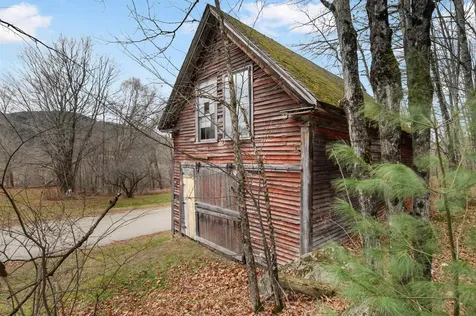 9 Fuller Road Stratford NH 03590