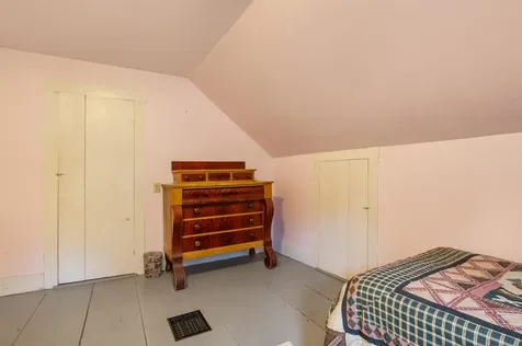 9 Fuller Road Stratford NH 03590