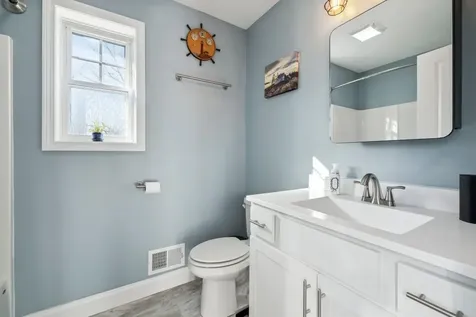 59 Constitution Way Rochester NH 03867