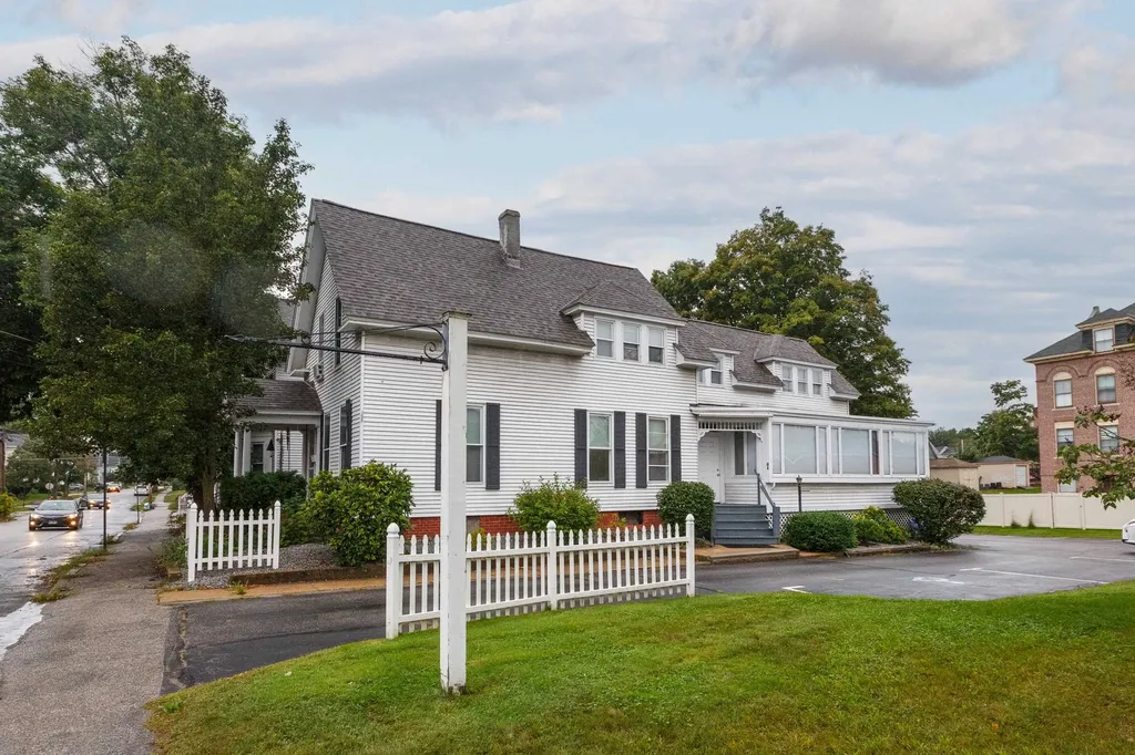 8 Perley Street Concord NH 03301