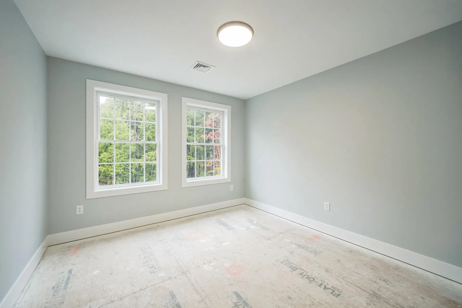 10 Elm Court Barrington NH 03825