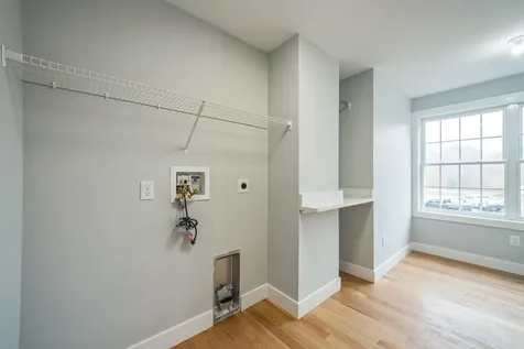 10 Elm Court Barrington NH 03825