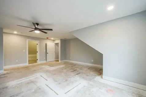 10 Elm Court Barrington NH 03825