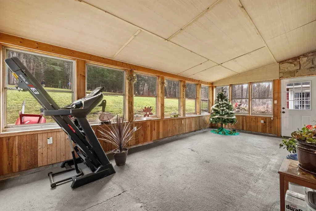 411 New Hampton Road Franklin NH 03235