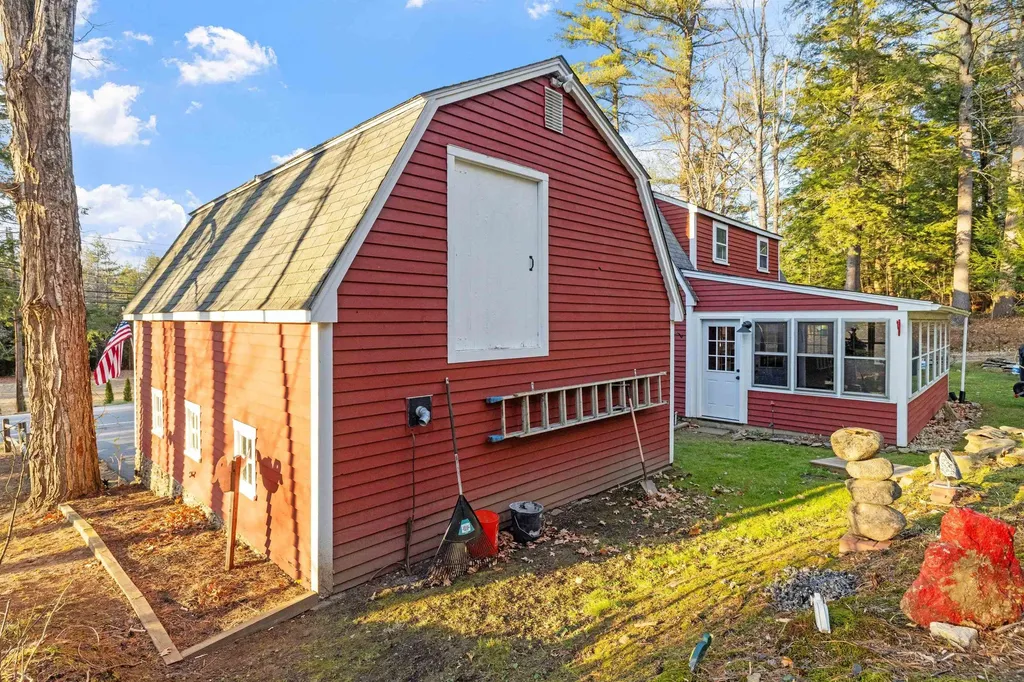 411 New Hampton Road Franklin NH 03235