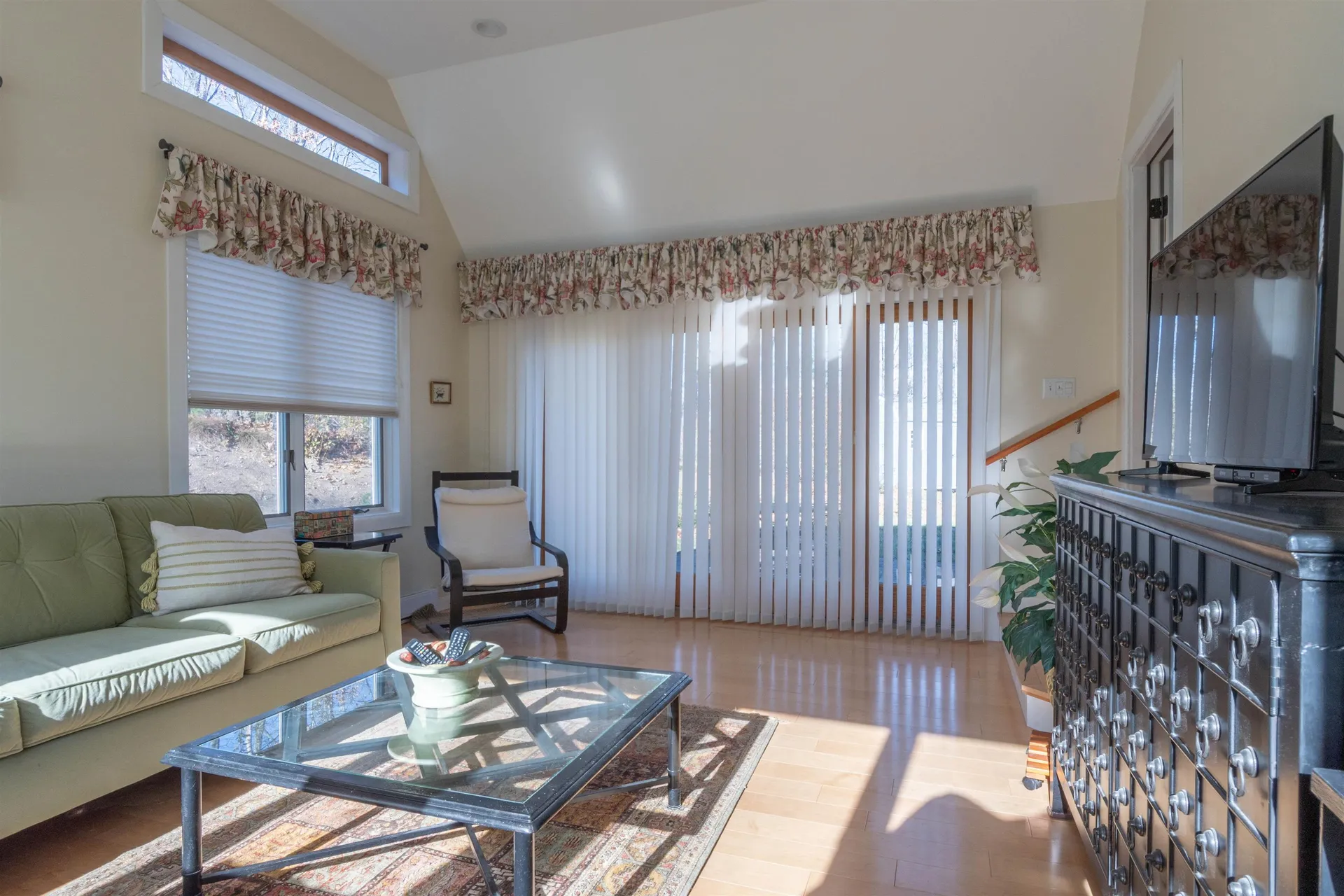 28 Crown Hill Road Atkinson NH 03811