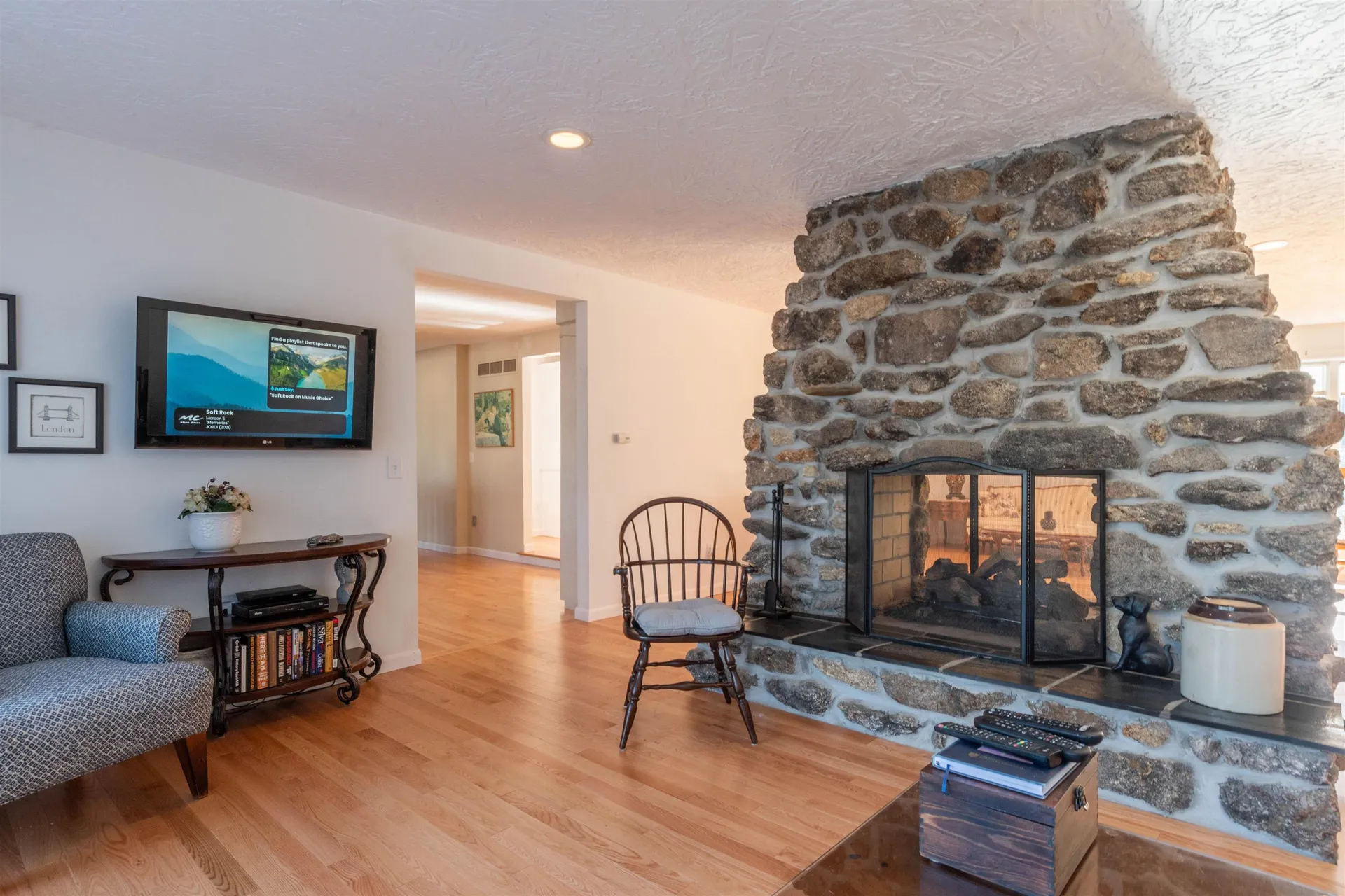 28 Crown Hill Road Atkinson NH 03811