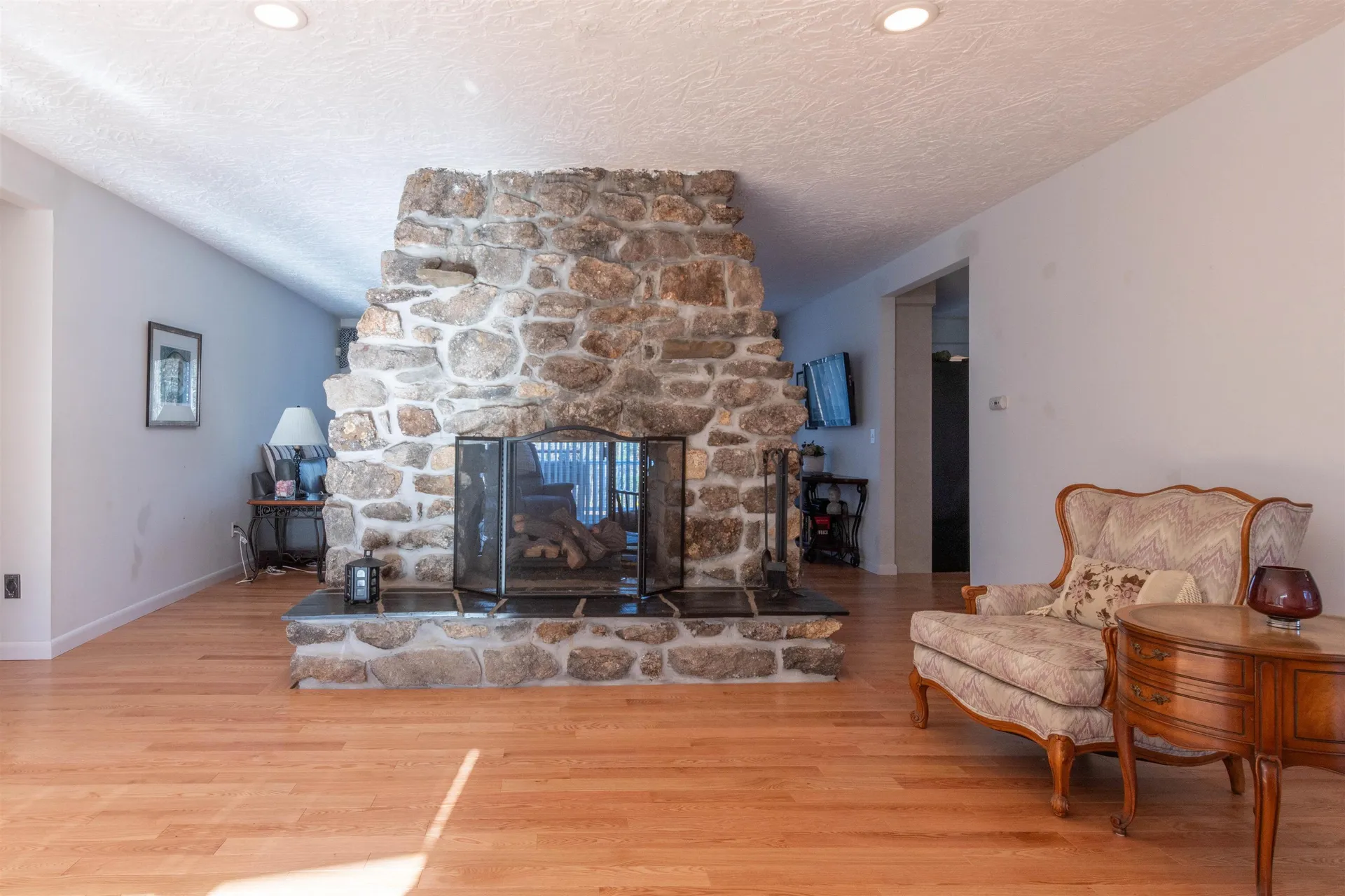 28 Crown Hill Road Atkinson NH 03811