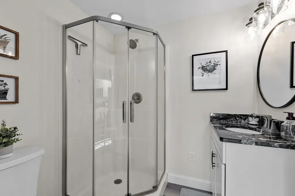 5 Briarcliff Drive Nashua NH 03062