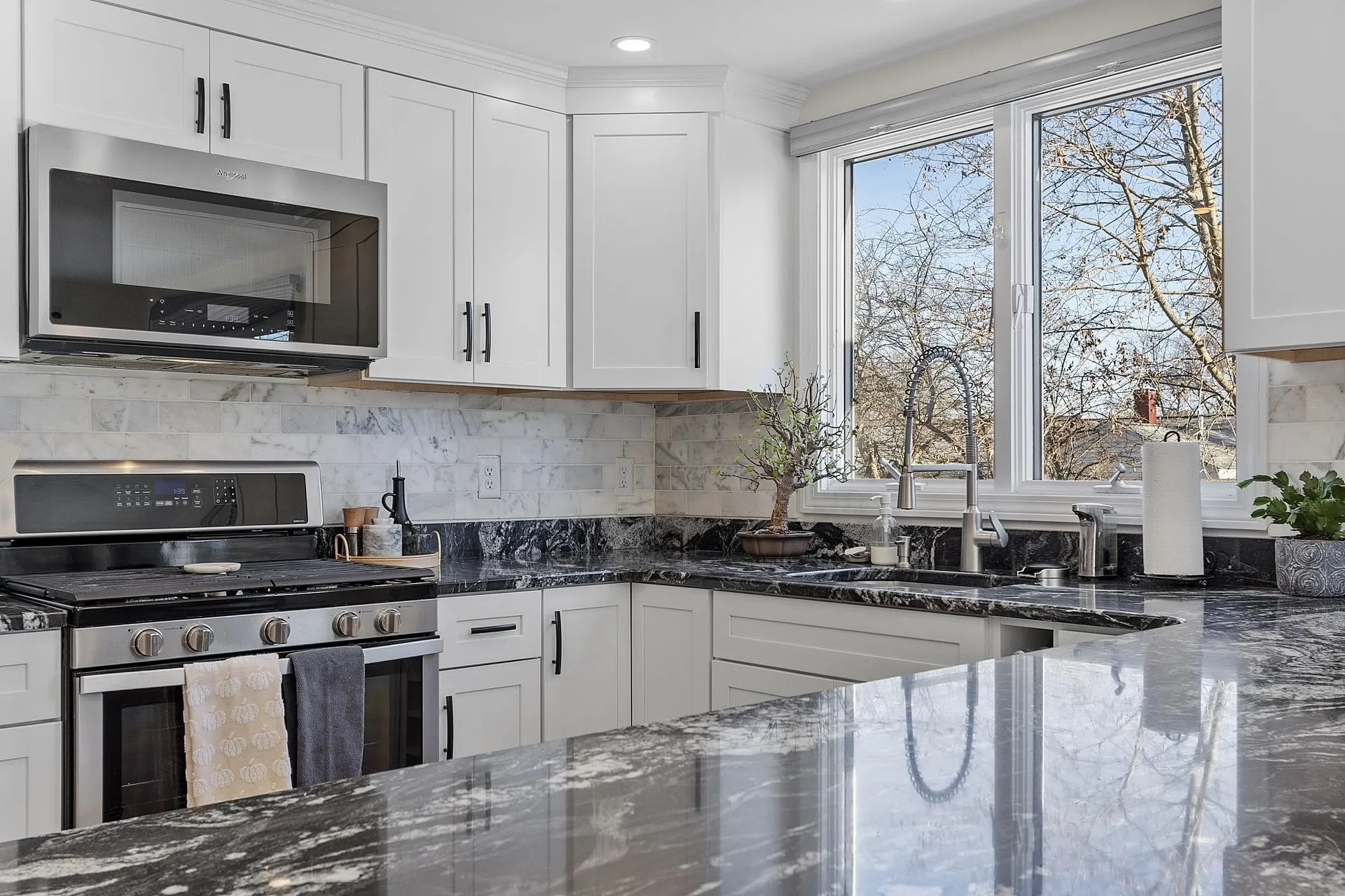 5 Briarcliff Drive Nashua NH 03062