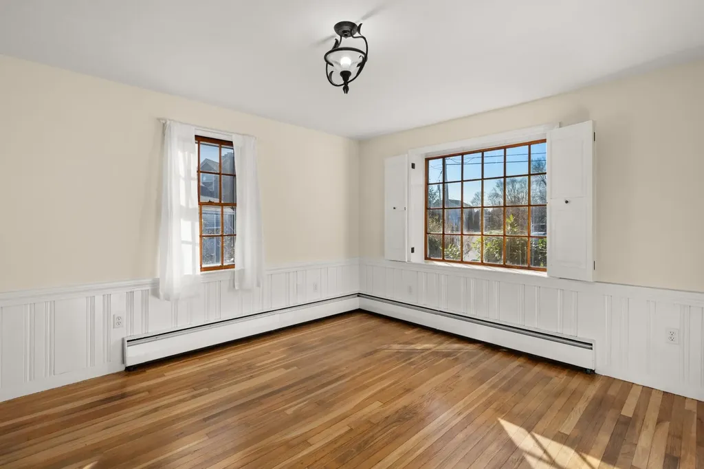 14 Hutchinson Drive Hampton NH 03842
