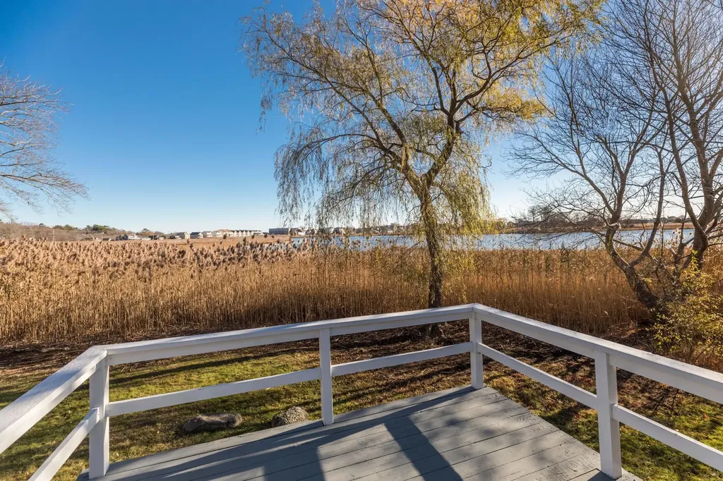 14 Hutchinson Drive Hampton NH 03842