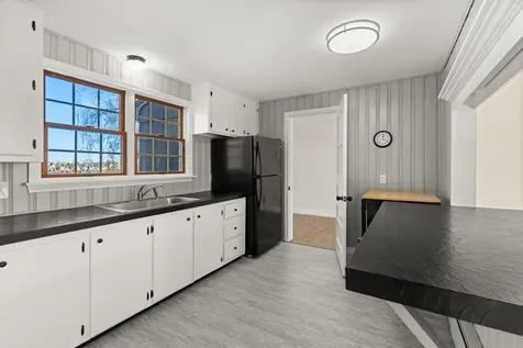 14 Hutchinson Drive Hampton NH 03842