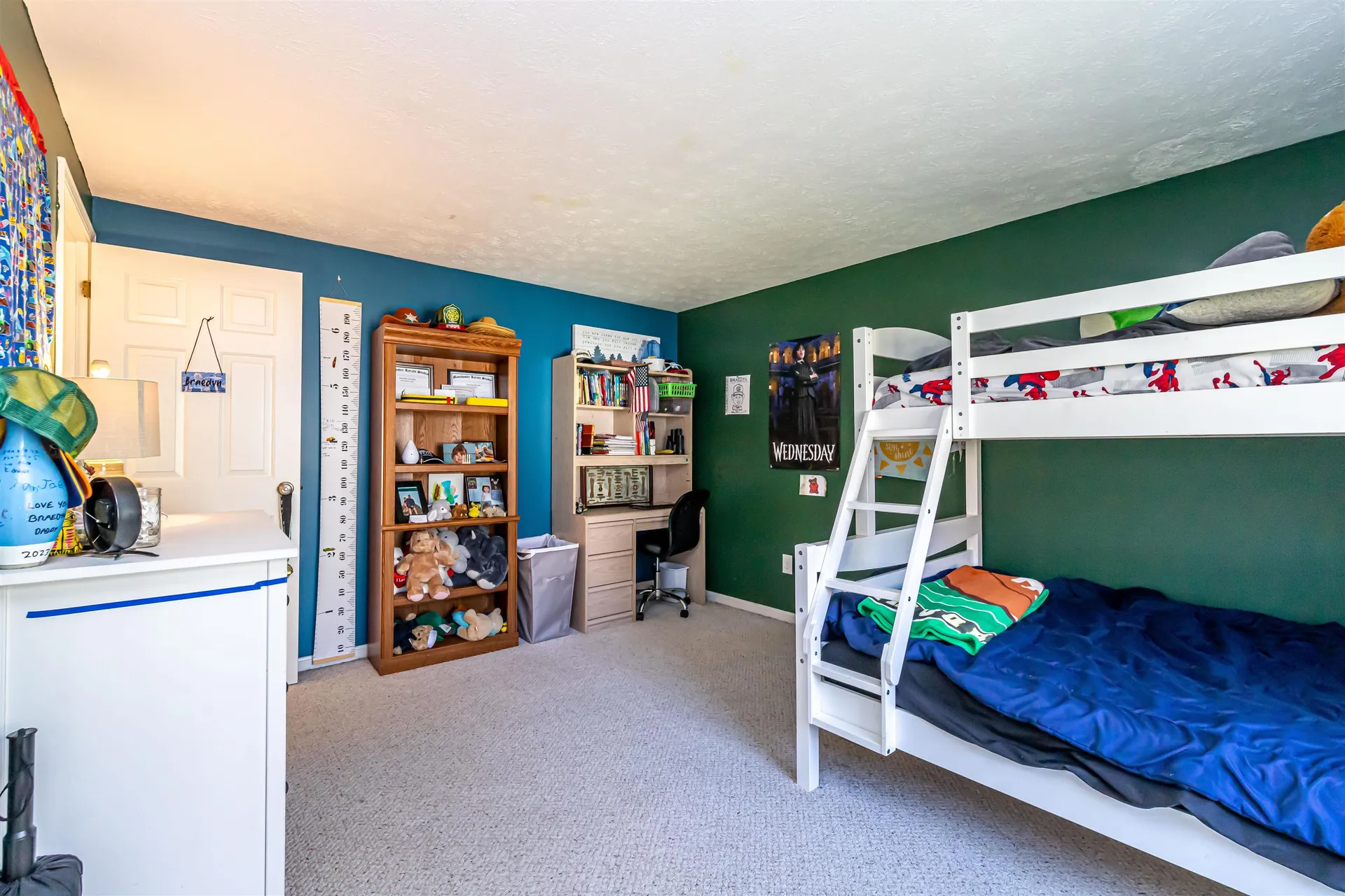 34 Eastmeadow Way Manchester NH 03109
