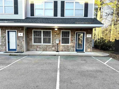 9 Patriot Drive Dover NH 03820
