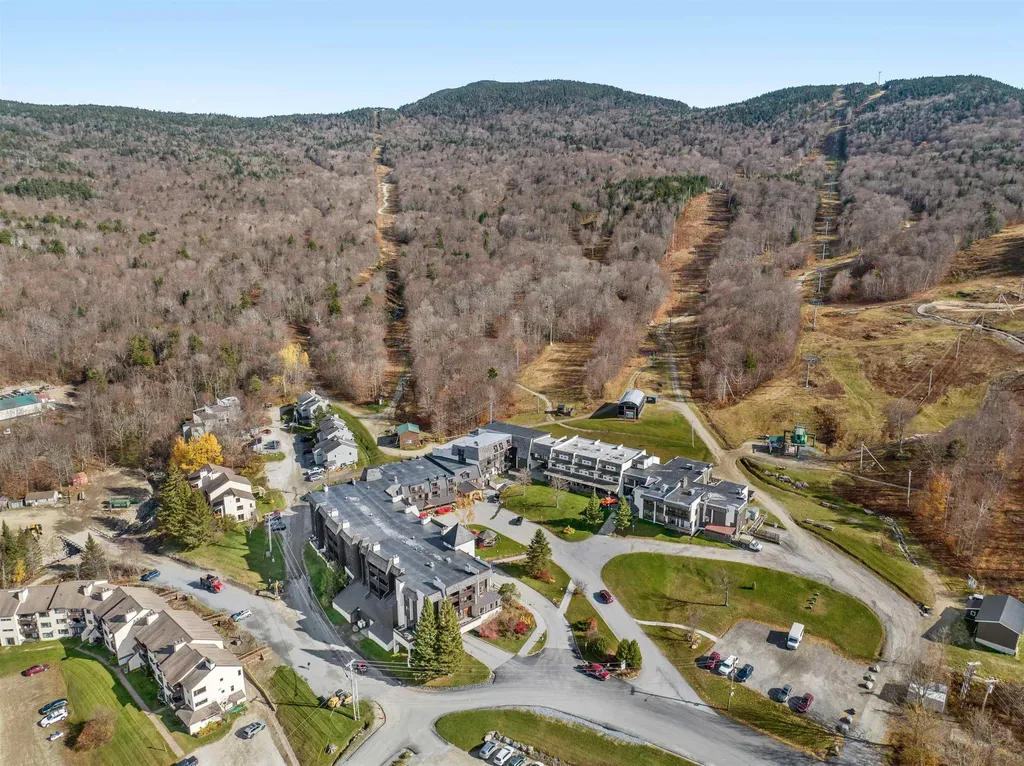 41 Village Lane Bolton VT 05477