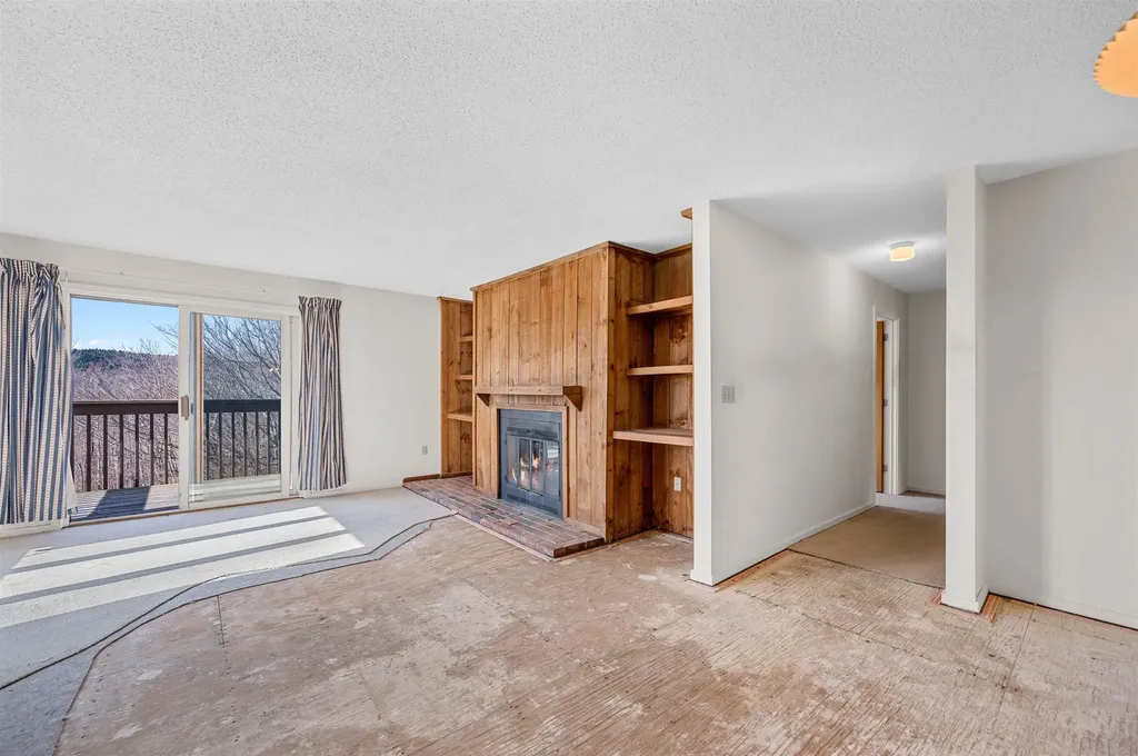 41 Village Lane Bolton VT 05477