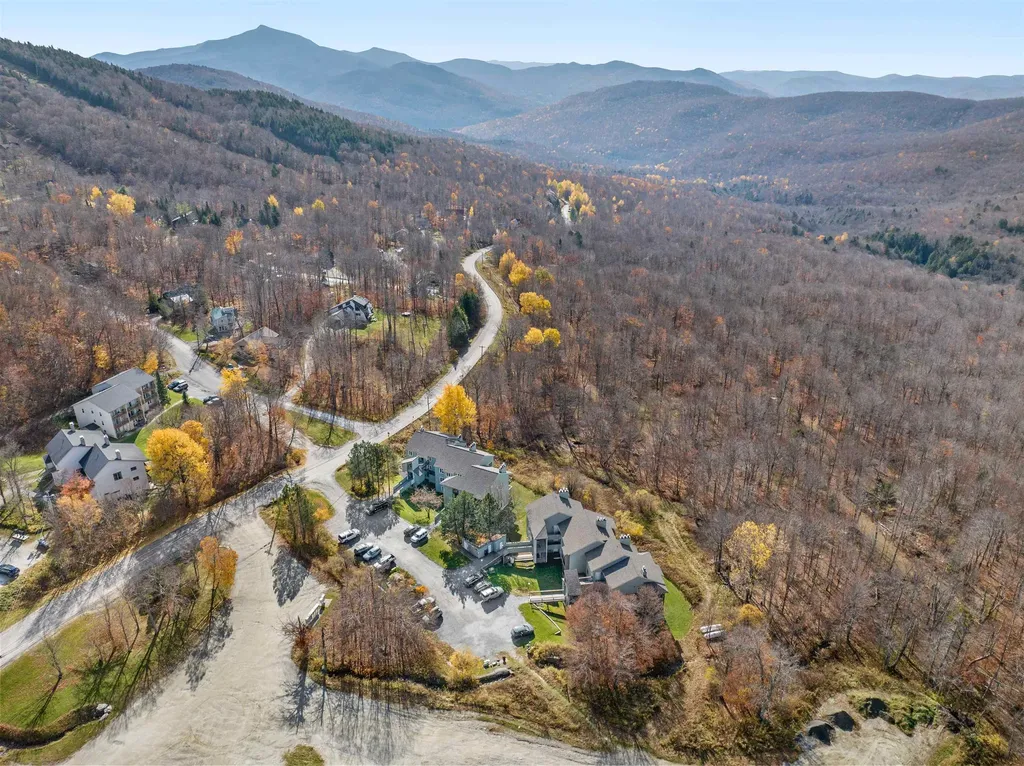 41 Village Lane Bolton VT 05477