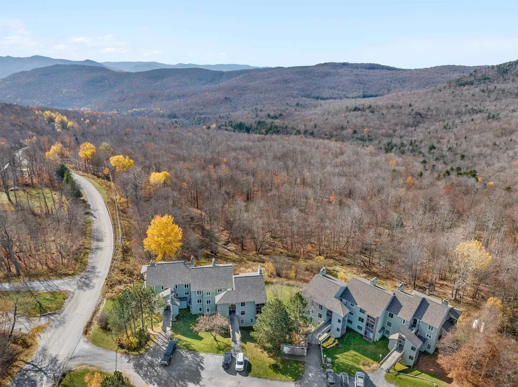 41 Village Lane Bolton VT 05477