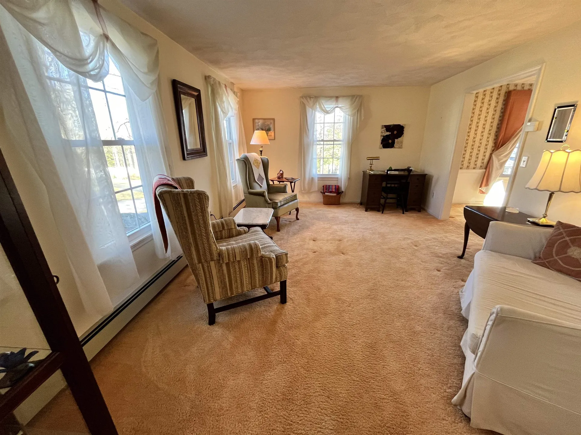 17 Glen Drive Hudson NH 03051-4427