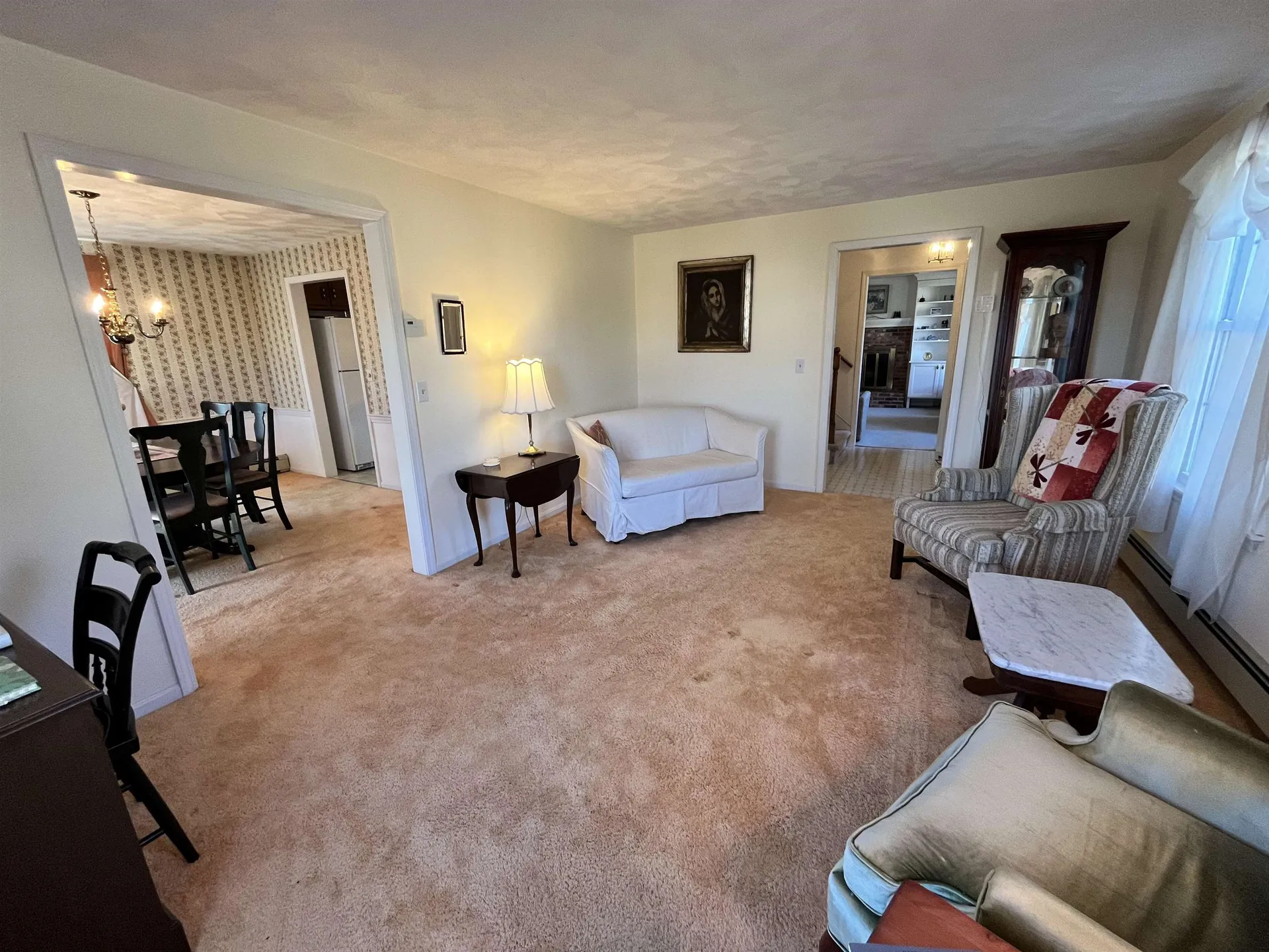 17 Glen Drive Hudson NH 03051-4427